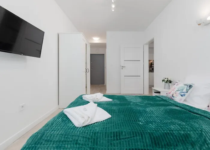 Morska Apartment Dziwnowek By Noclegi Renters